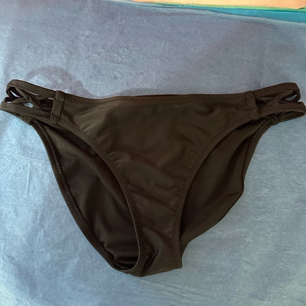 Jessica Simpson bikini bottoms